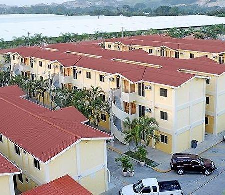Apart Hotel Villa Nuria San Pedro Sula Exterior photo