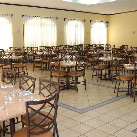 Apart Hotel Villa Nuria San Pedro Sula Exterior photo
