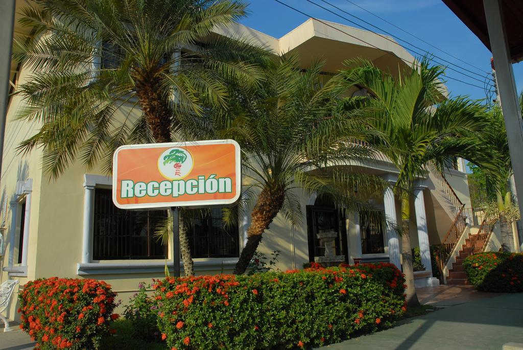 Apart Hotel Villa Nuria San Pedro Sula Exterior photo