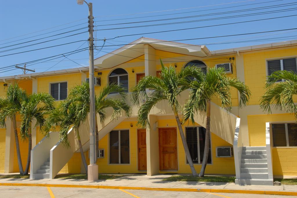 Apart Hotel Villa Nuria San Pedro Sula Exterior photo